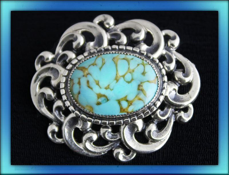 Danecraft-sterling-pendant-with-turquoise-cabochon
