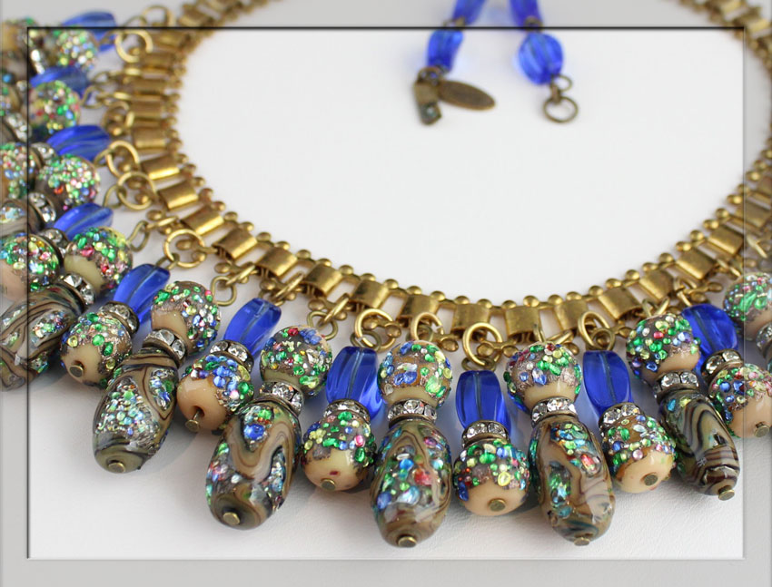 SIGNED MIRIAM HASKELL Book Chain Bib Necklace Blue Glass/Art Glass, Rondelles, Faux Agate