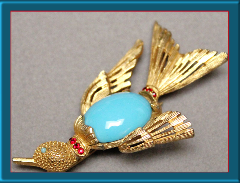 benedikt-blue-belly-cab-bird-in-flight-brooch